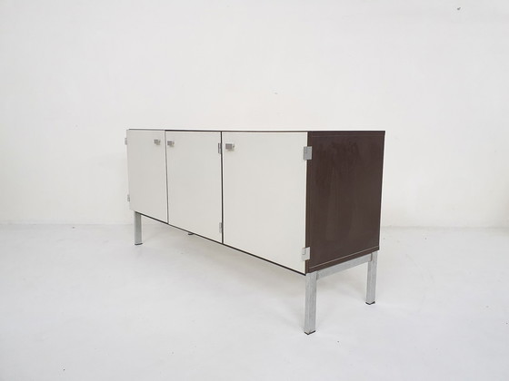 Image 1 of Pierre Guariche voor Meureop dressoir