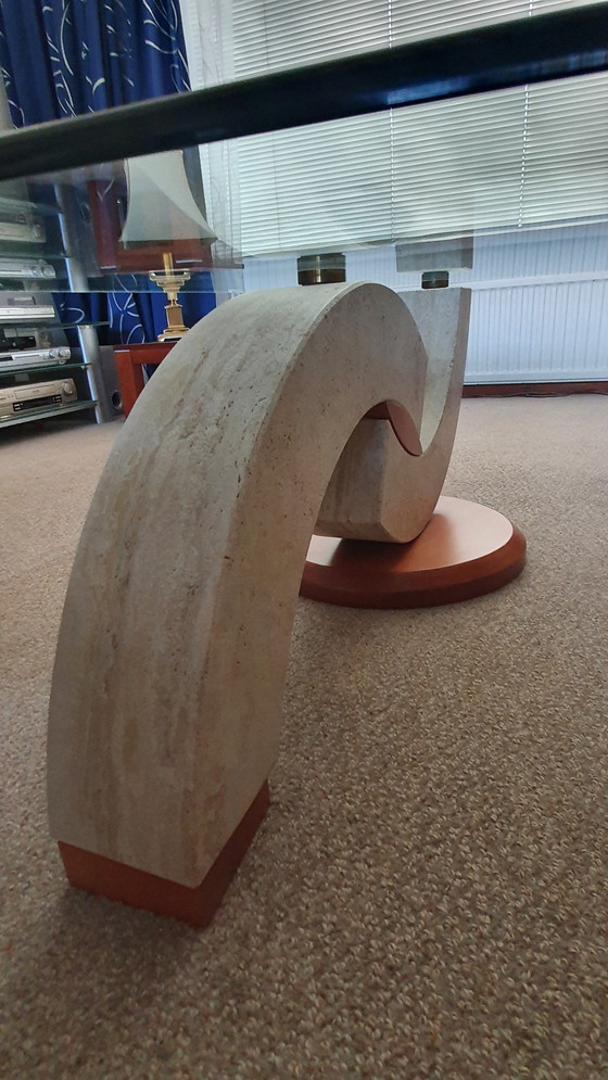 Image 1 of Vintage marmeren salontafel met glasplaat en hout accententen