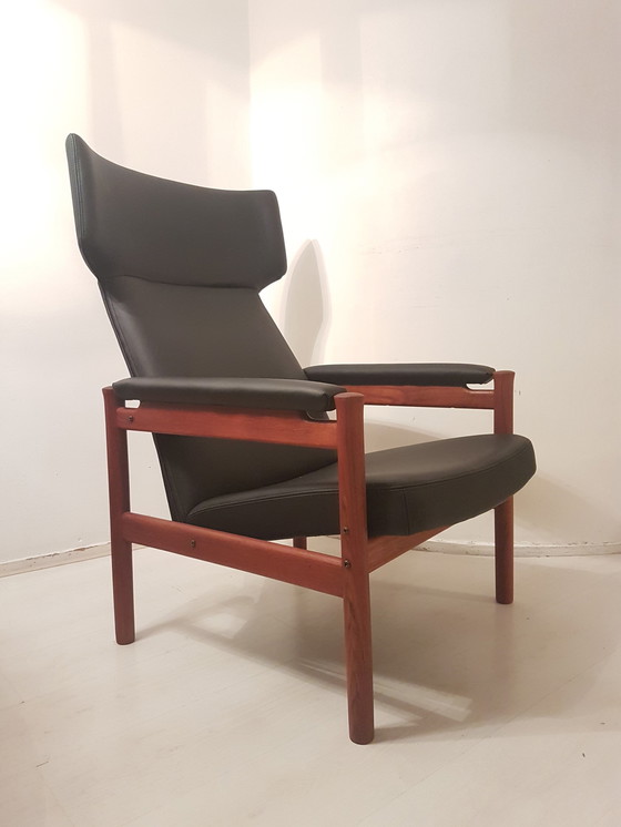 Image 1 of Soren Hansen 4365 Wing Chair