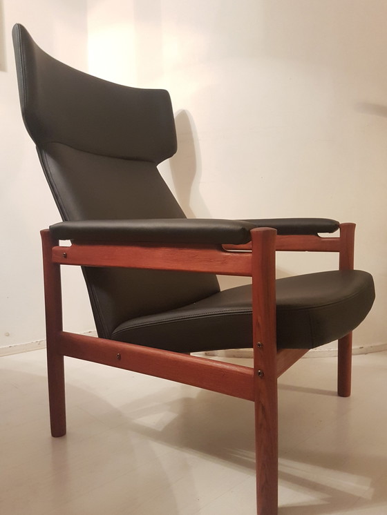 Image 1 of Soren Hansen 4365 Wing Chair