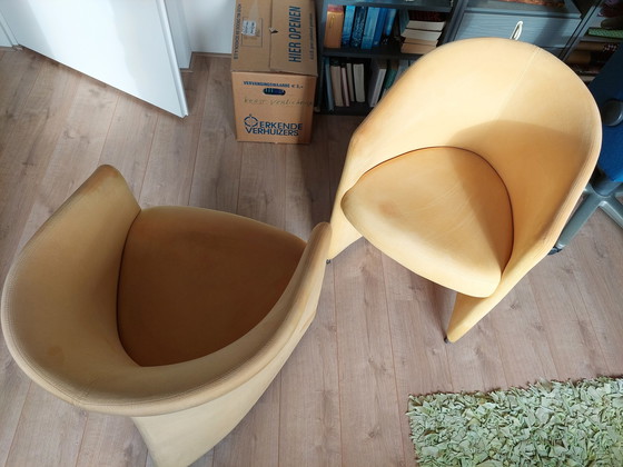 Image 1 of 2 design eetkamerstoelen, model Foxtrot