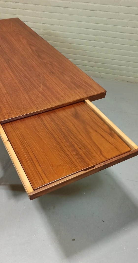 Image 1 of Mid century uitschuifbare eettafel