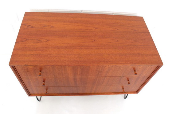 Image 1 of Mid-century teakhouten dressoir, ladekast van de Oldenburger Möbelwerkstätten