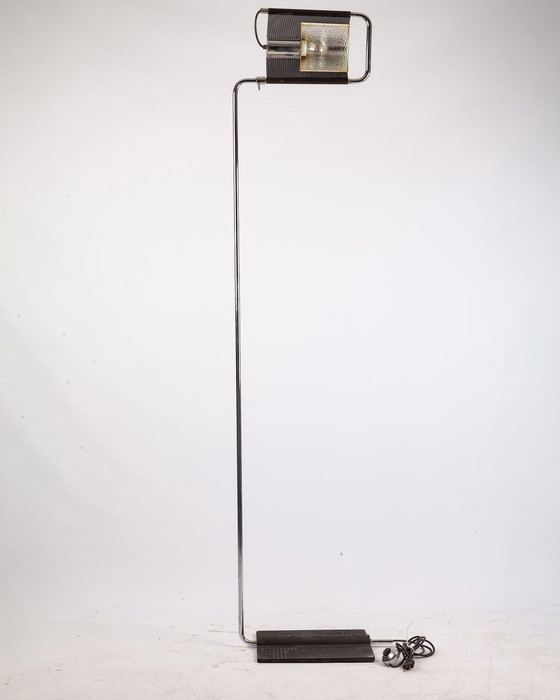 Image 1 of Verchroomde Italiaanse vloerlamp, jaren 60