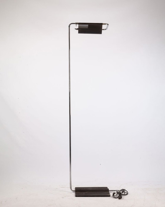 Image 1 of Verchroomde Italiaanse vloerlamp, jaren 60