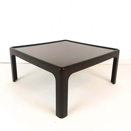 Vintage salontafel Peter Ghyczy