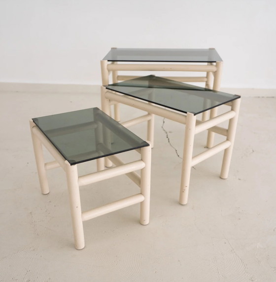 Image 1 of 3x Vintage bamboe bijzettafel