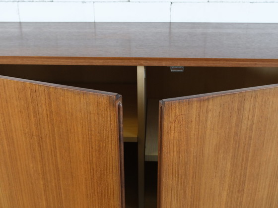 Image 1 of Highboard B60 van Dieter Waeckerlin voor Behr International