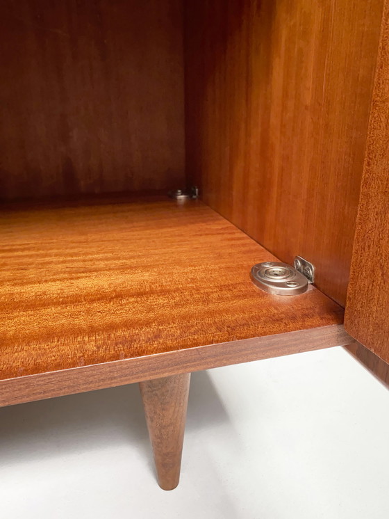 Image 1 of Mid Century donkerbruine TEAK kledingkast _ close closet