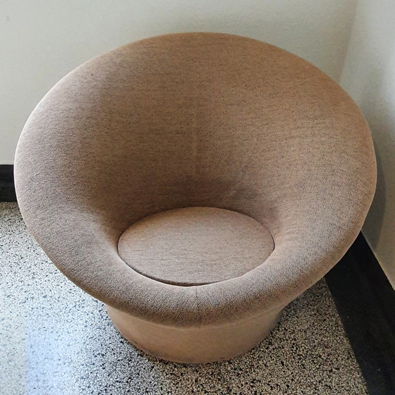 Image 1 of Artifort Mushroom easychair