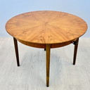 Vintage eetkamertafel