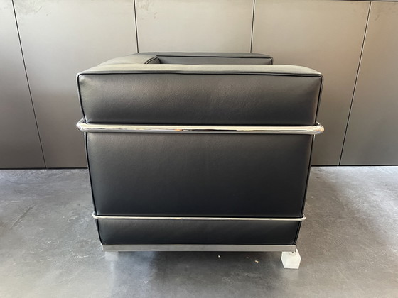 Image 1 of 2x Cassina LC2 stoel