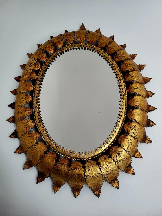 Image 1 of Spaanse vintage zonnespiegel ovaal model, Spanje, jaren 60