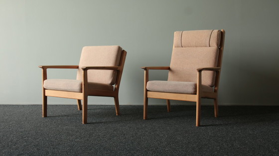 Image 1 of 2x Getama fauteuils model 265 door Hans Wegner