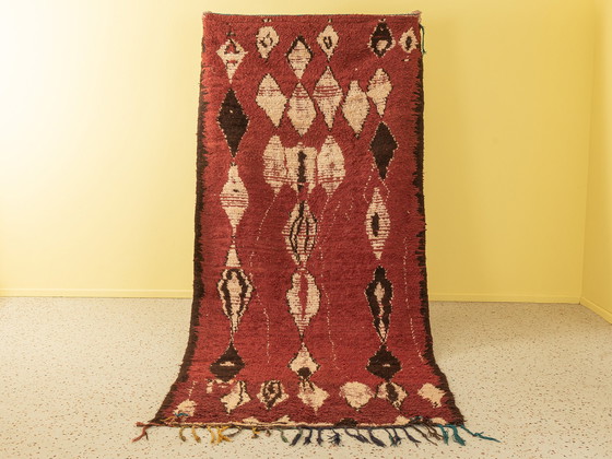 Image 1 of vintage Azilal, berber vloerkleed, 143 X 310 cm