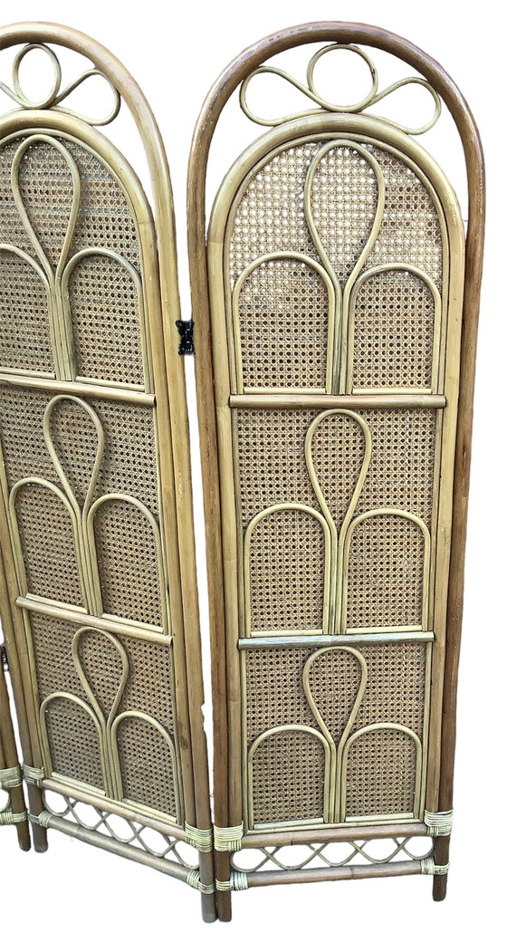 Image 1 of Vintage Rotan Kamerscherm