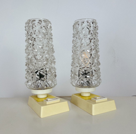 Image 1 of Set nachtlampjes met decoratief glas, 1960’s (2)