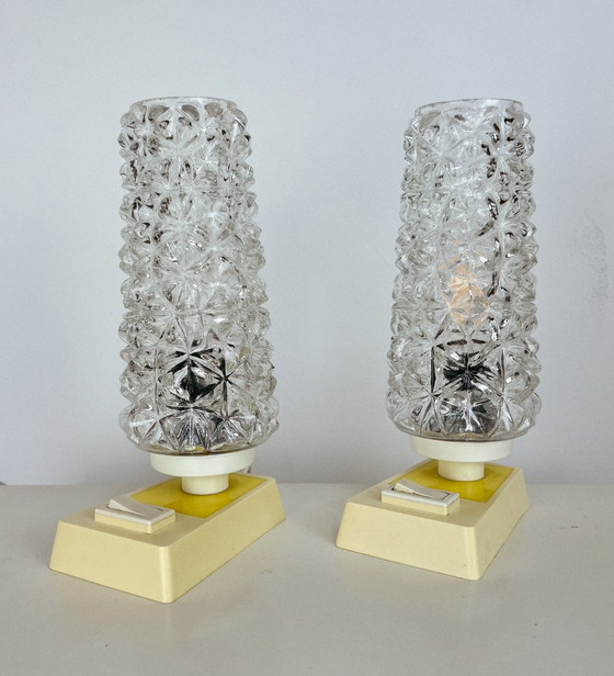 Image 1 of Set nachtlampjes met decoratief glas, 1960’s (2)