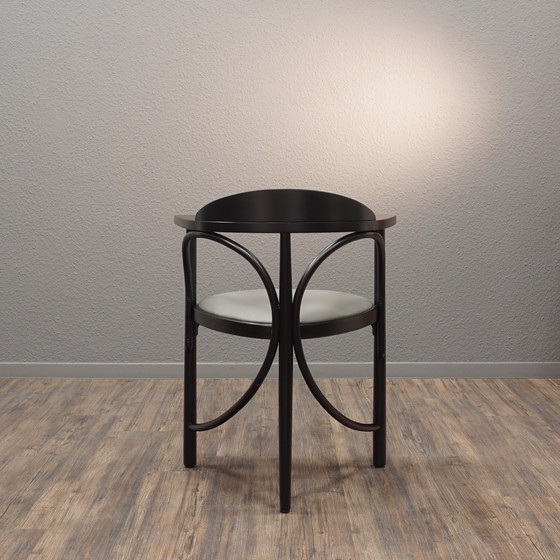 Image 1 of Thonet-nr. 81 stoel