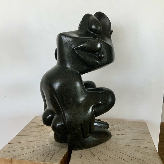 Image 1 of David Mushonga zal stenen sculpturen zien