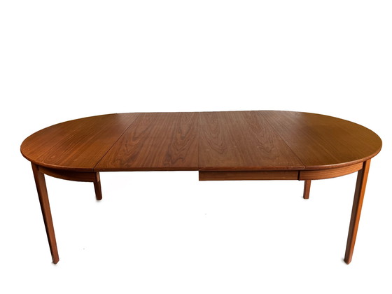 Image 1 of Omann Jun teak eettafel