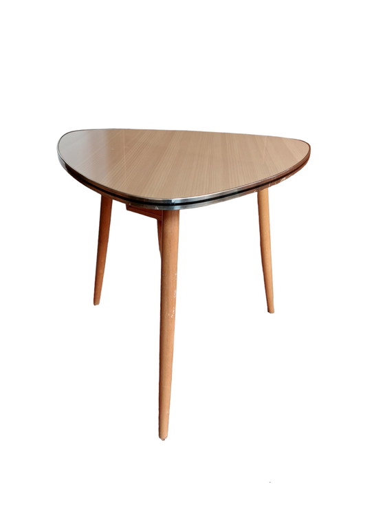 Image 1 of Vintage bijzettafeltje salontafel