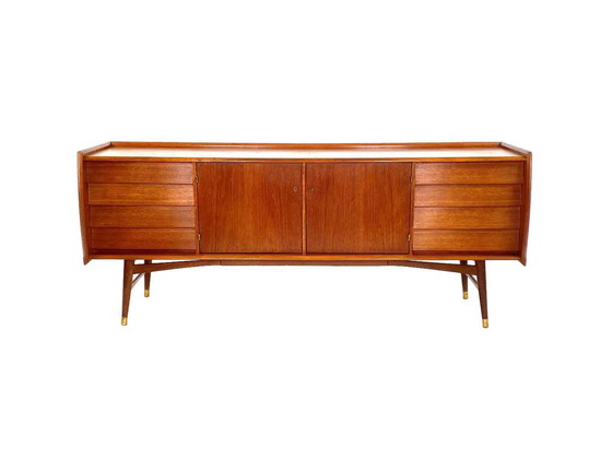 Image 1 of Vintage Deens dressoir van meubelfabriek Sven Andersen