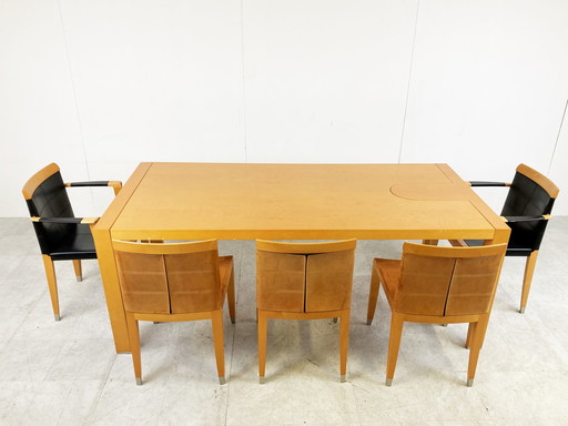 Eettafel van Chi Wing Lo voor Giorgetti