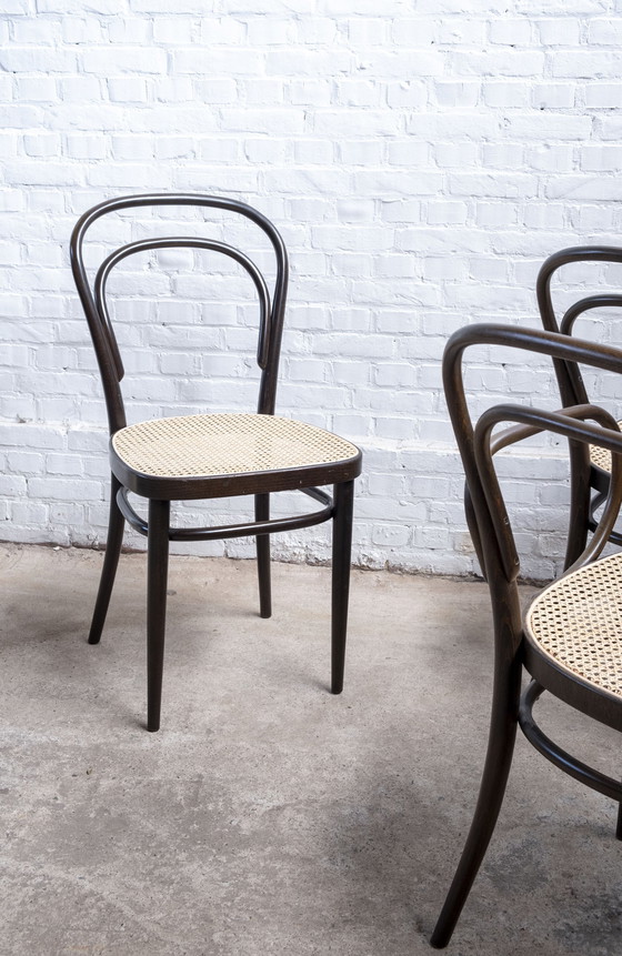 Image 1 of Set van 6 Thonet 214 en 214F stoelen