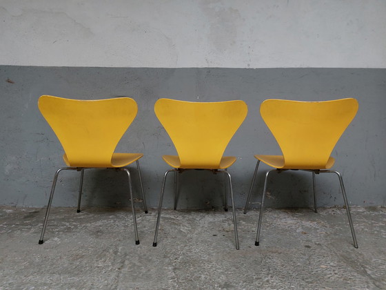 Image 1 of 3x Arne Jacobsen Stoelen for Fritz Hansen