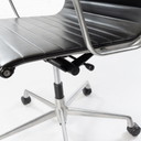 Vitra EA119 Bureaustoel leder / geborstel aluminium
