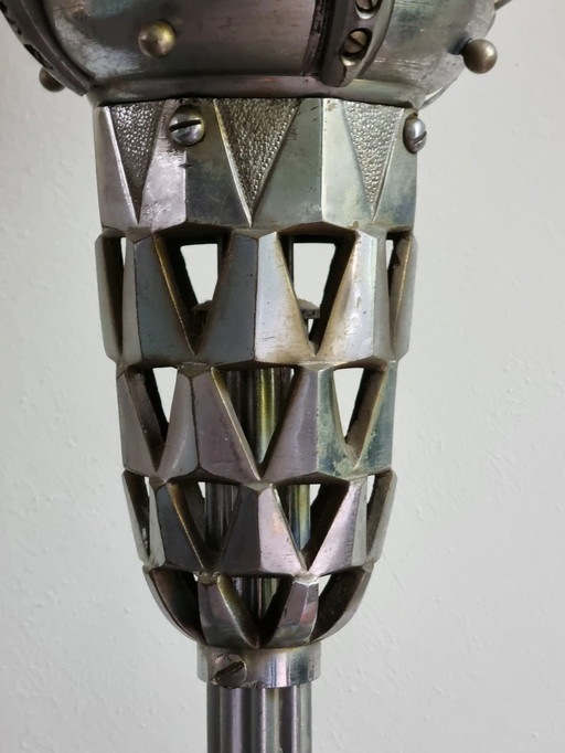 Emile-Jacques Ruhlmann lamp