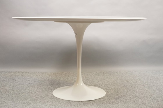 Image 1 of Eero Saarinen voor Knoll Mid-Century eettafel