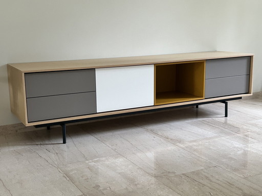 Treku Aura dressoir