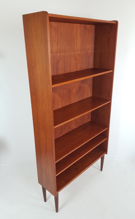 Vintage hoge Deense boekenkast