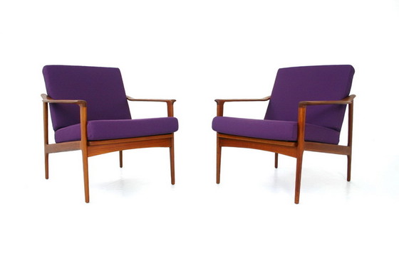 Image 1 of 2x Ib Kofod-Larsen voor Selig, Mid Century Deense Teakhouten Loungestoel / Fauteuil, nieuwe kussens, nieuwe hoes