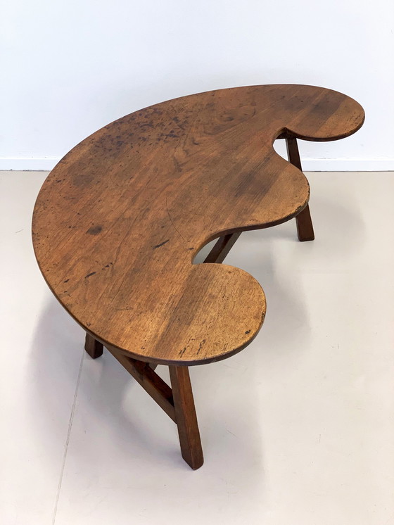 Image 1 of Noord-Italiaanse notenhouten salontafel