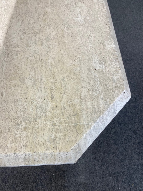 Image 1 of Vintage travertin eettafel