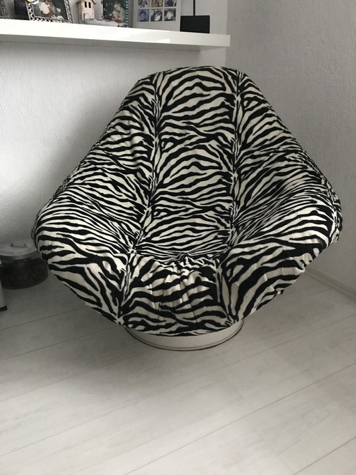 Mario Bruni Rodica chair