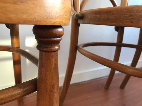 Image 1 of Michael Thonet eetkamerstoelen