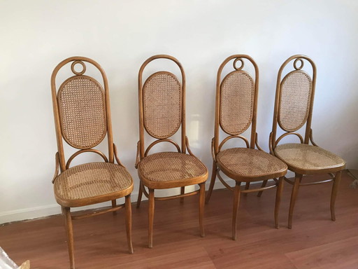 Michael Thonet eetkamerstoelen