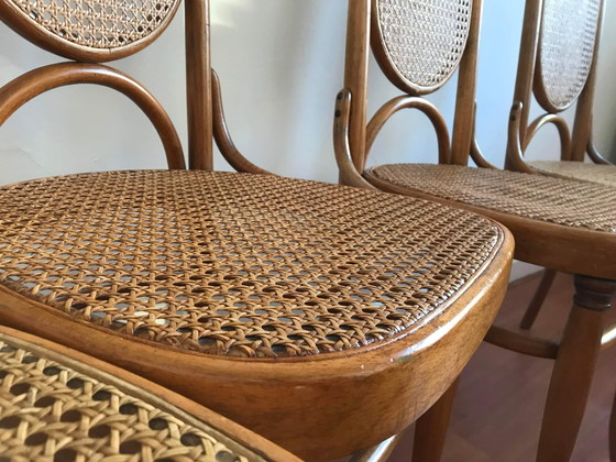 Image 1 of Michael Thonet eetkamerstoelen