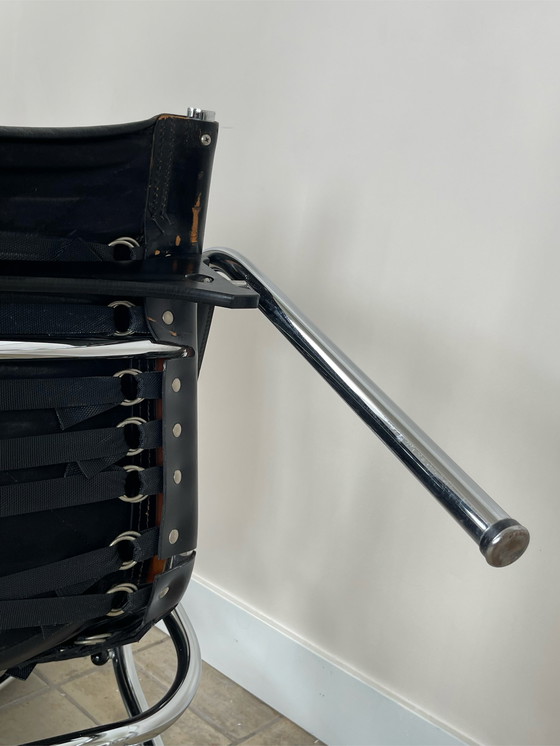 Image 1 of Strässle fauteuil 1127 met hocker