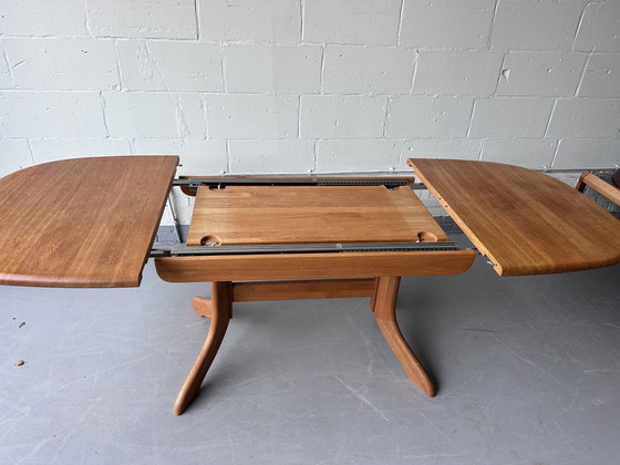 Image 1 of Vintage eettafel massief uitschuifbaar 