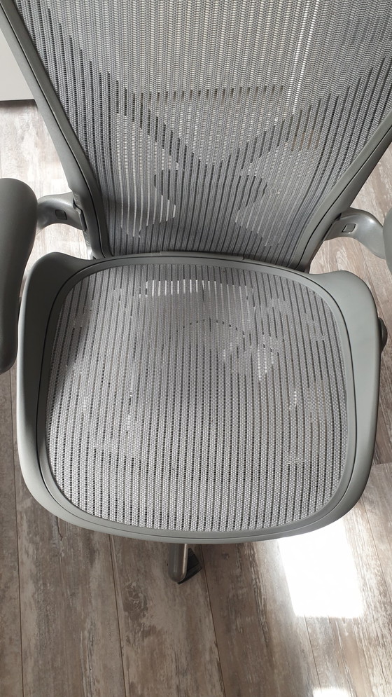 Image 1 of Herman Miller Aeron B full options carbon