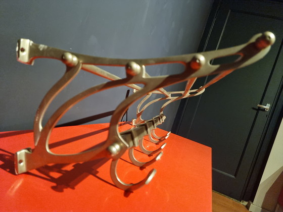 Image 1 of Vintage wandkapstok