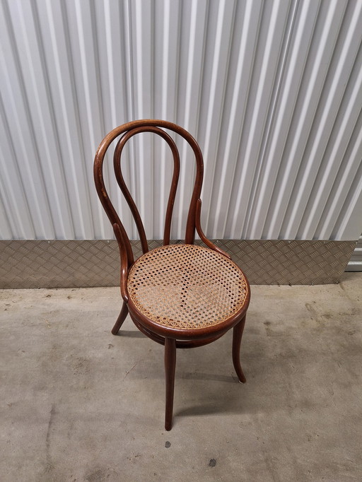 Thonet stoel