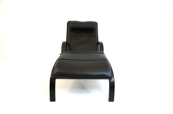 Image 1 of Nelo Zweden lederen fauteuil met poef