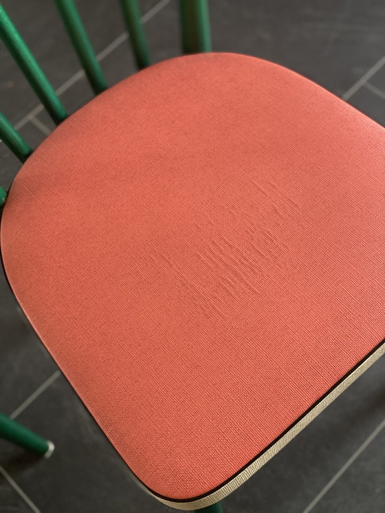 Image 1 of Set van 4 Vintage eetkamerstoelen met spindelrug