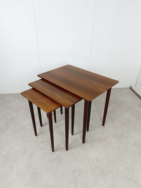 Image 1 of 3x Vintage nesting table